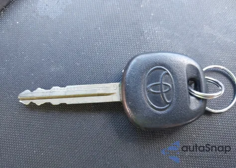 2011 Toyota Sienna Le V6 z USA, uszkodzony, nr VIN 5TDKK3DC2BS033400